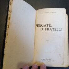 Paroissein romain contenant les offices des dimanches et des principales fetes